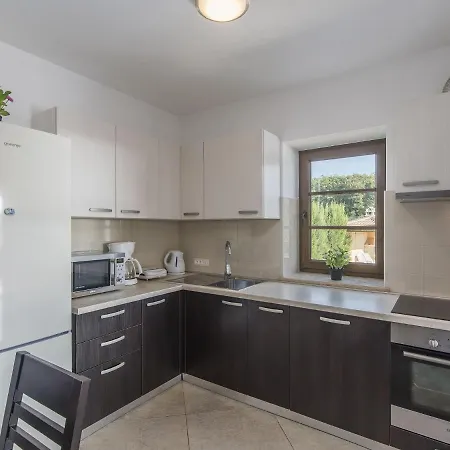 וילה Modern With Private Pool In Dubravci Croatia